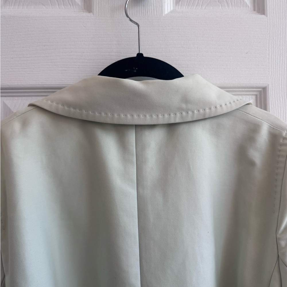 AGNONA Women's Pale Green Belted Italian Trench Coat Size 44 (U.S. medium) - Picture 6 of 8